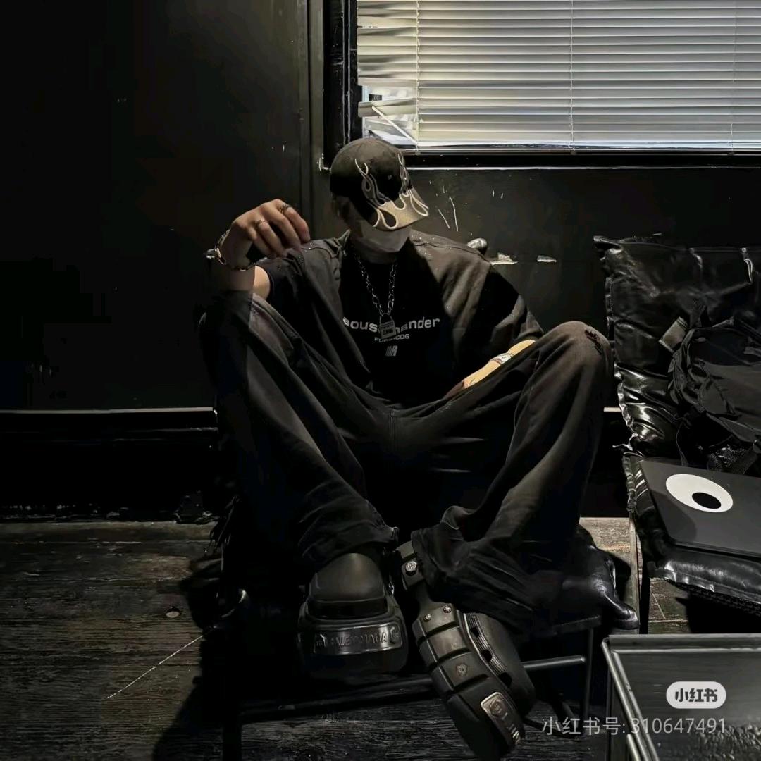 他凭什么后来居上