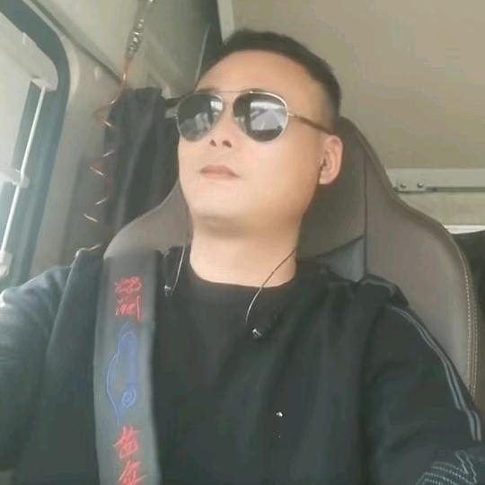 断了线的风筝，