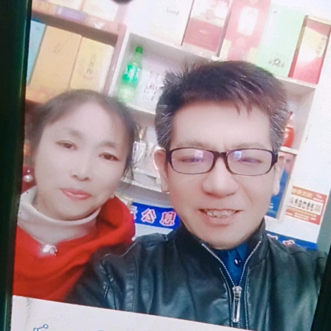 玉玉姐：每晚八点十分开播