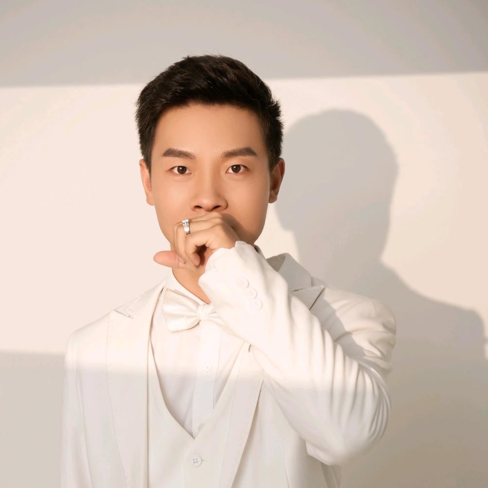 美发产品批发小罗