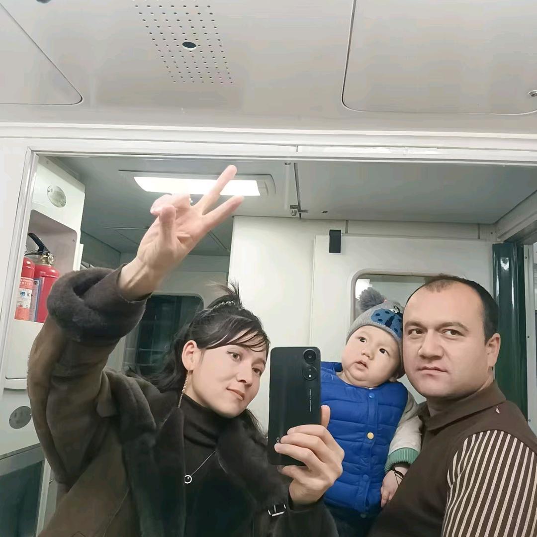 @LkaKam的妈米