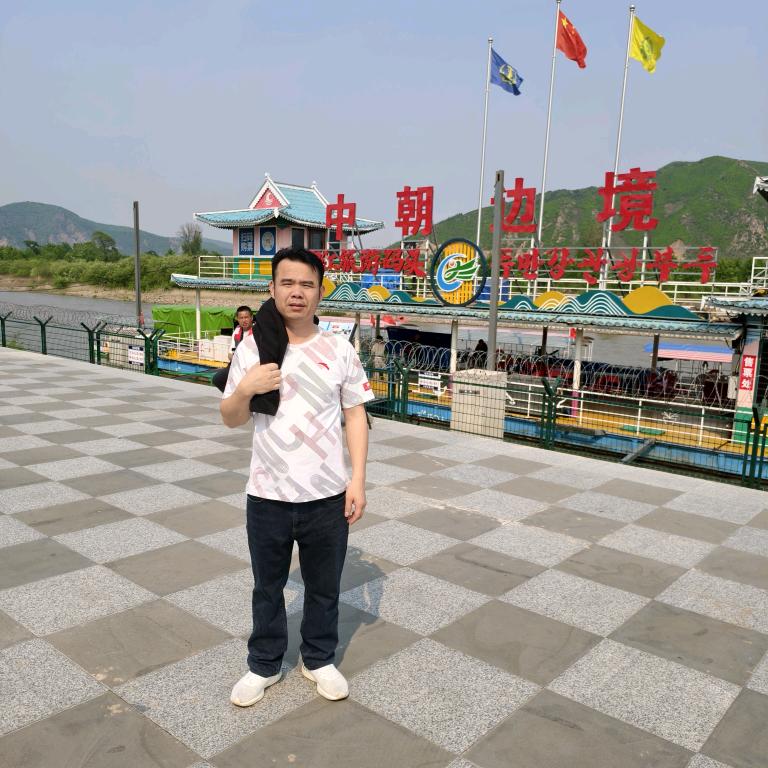 杰一实木家具