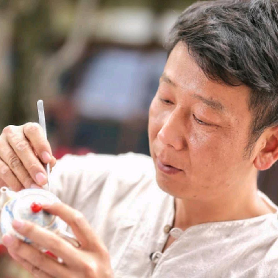 百年谭氏珐琅银器非遗店铺