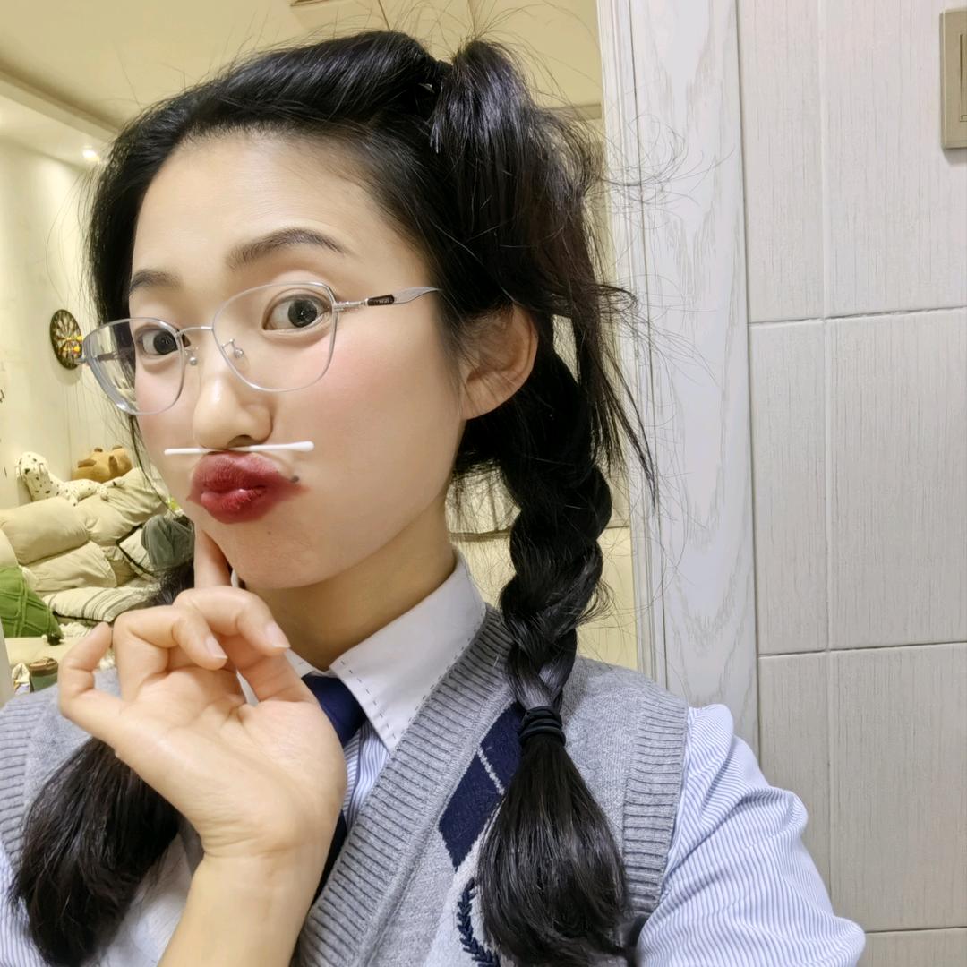 小歌的校园奇趣社