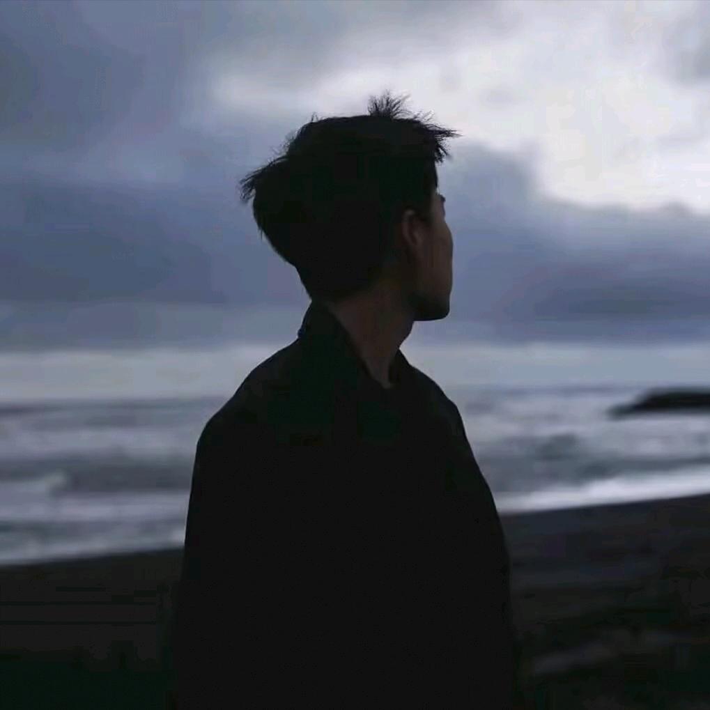 圈子不同别硬融