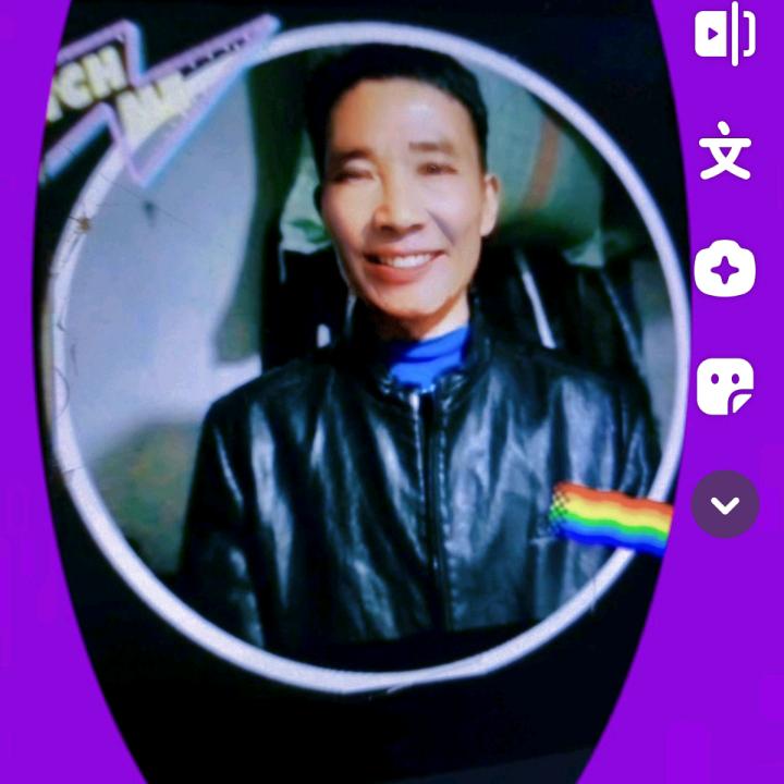 开心的郭哥来了