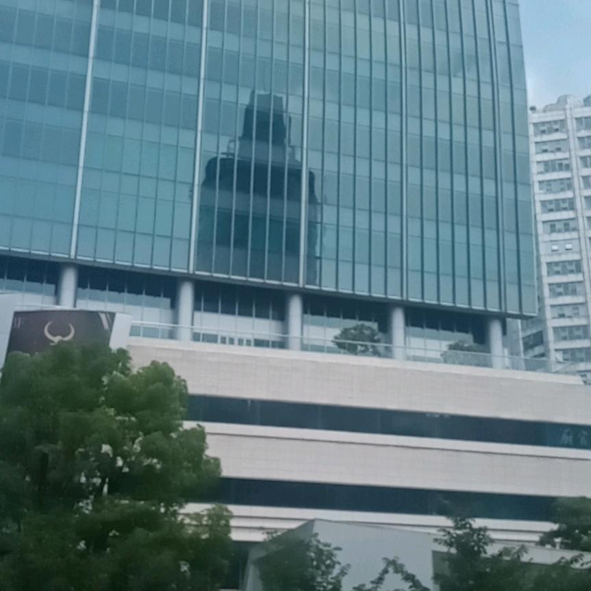 坤哥