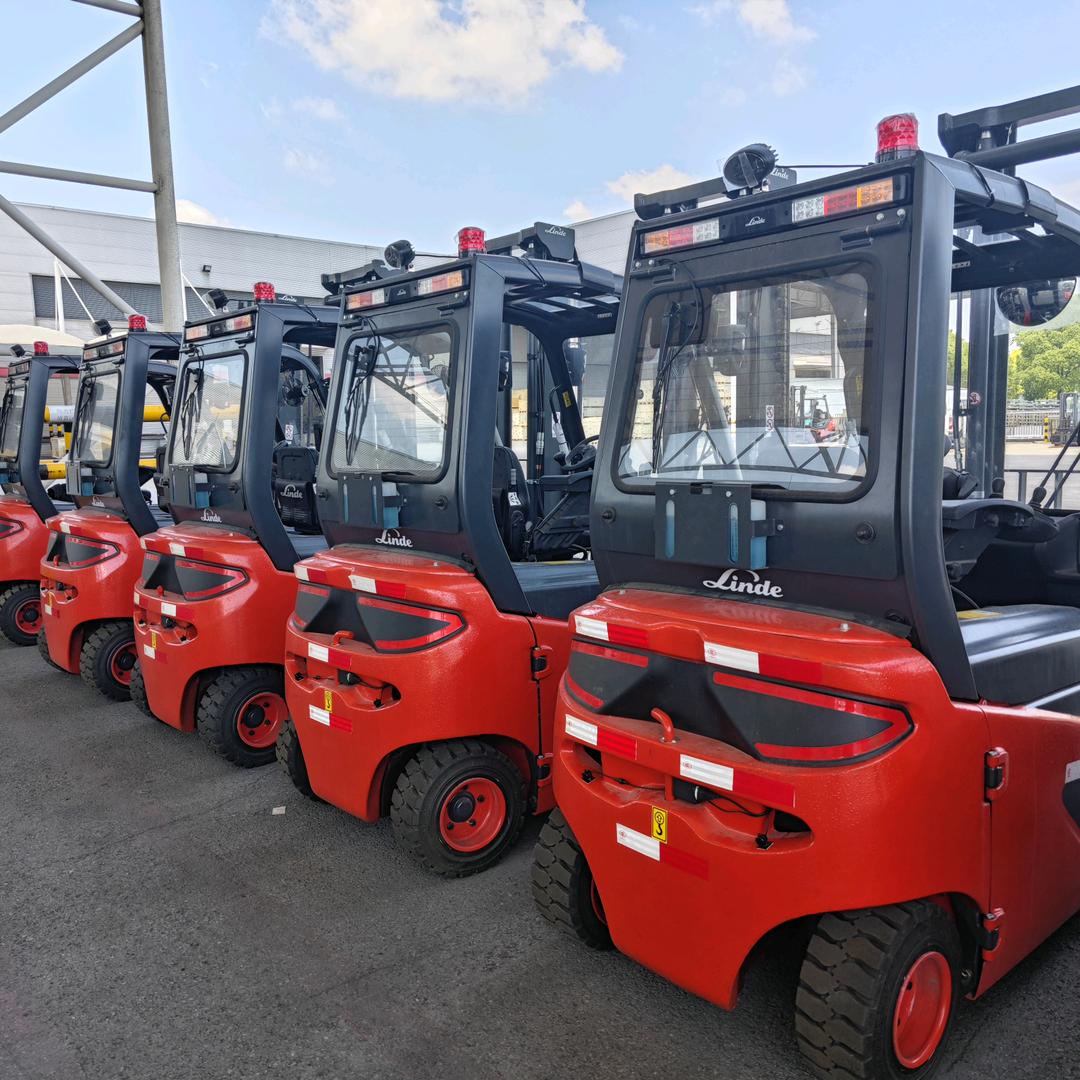 无锡巴斯科-叉车小趴菜