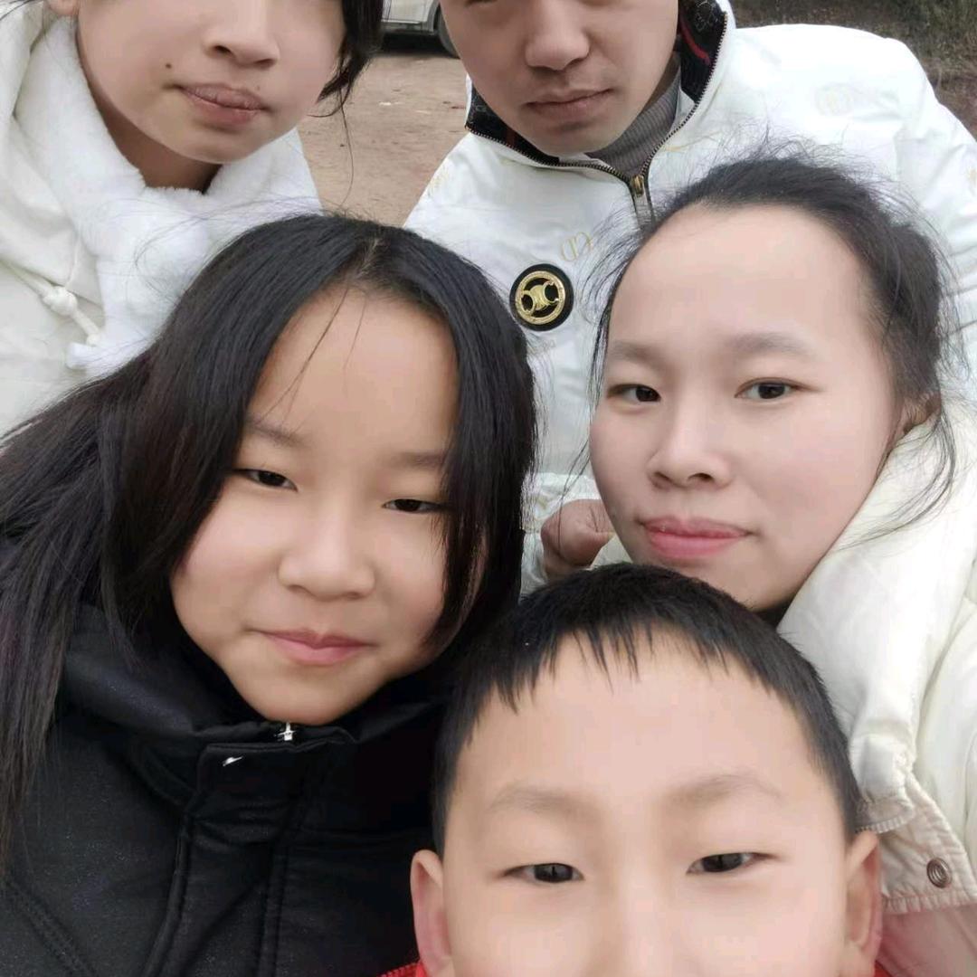 徐洪军