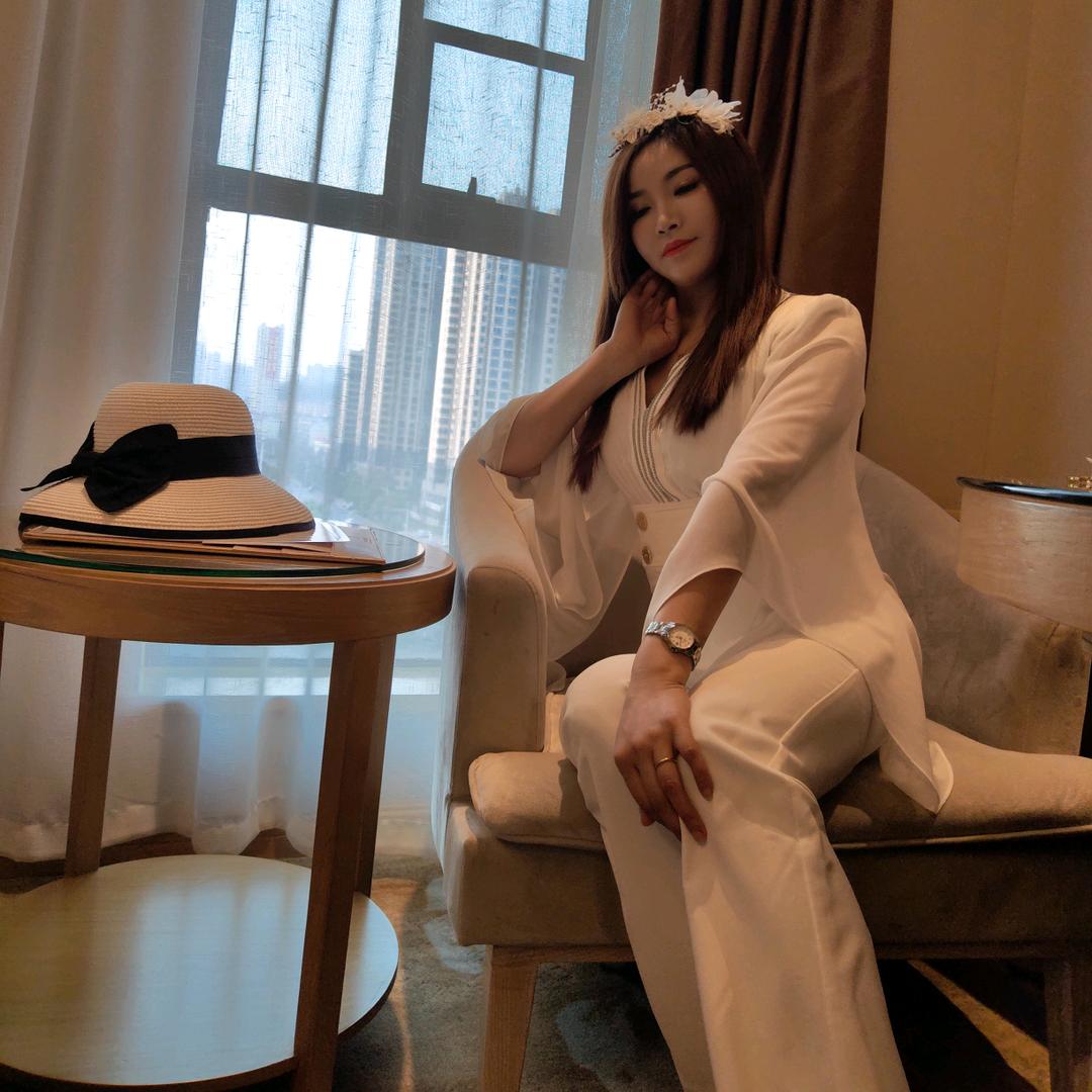 女创智慧美校官方号