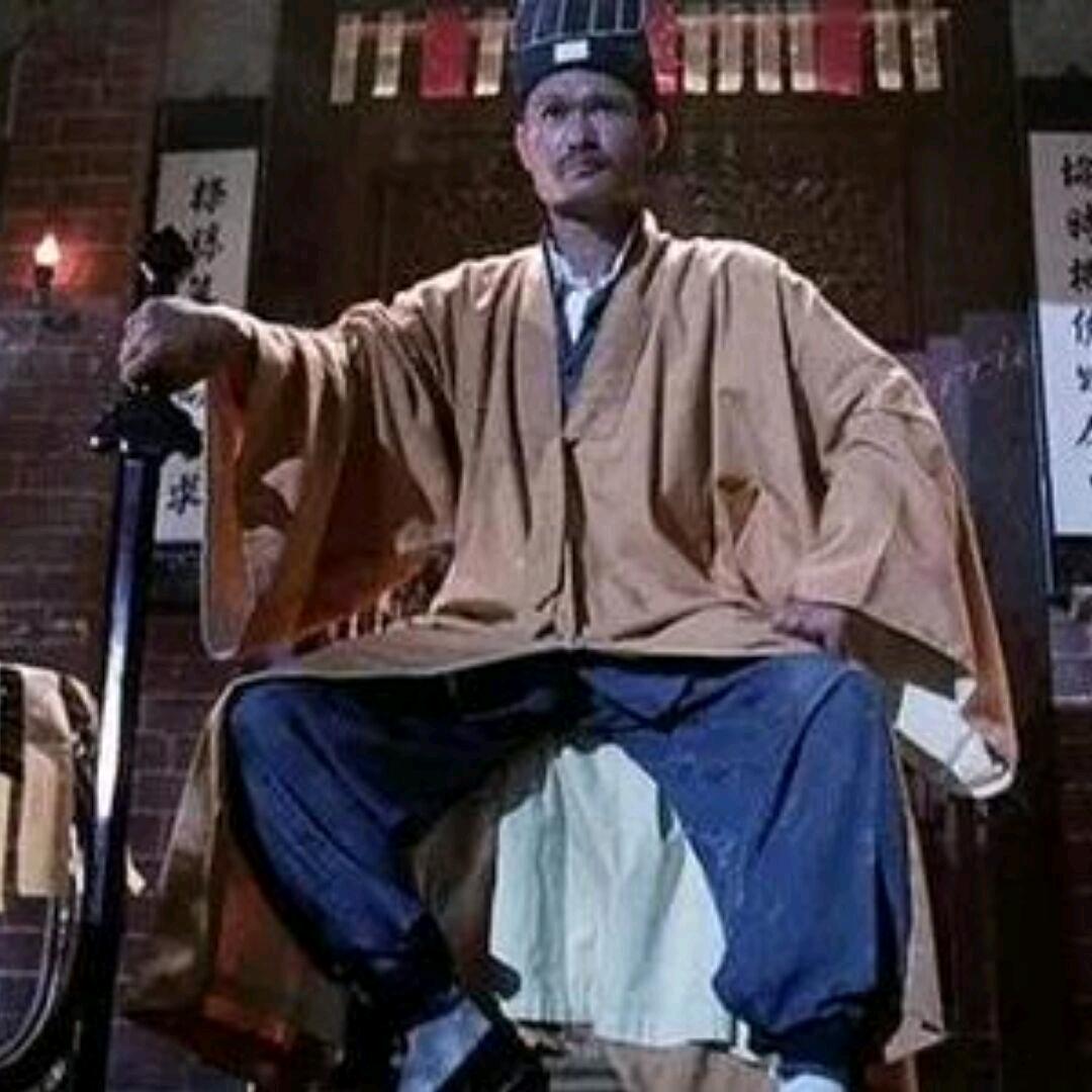 ઇ村痞 ଓ