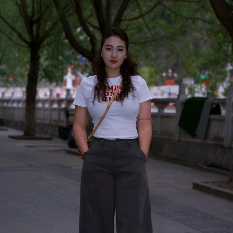 纯 净 👧