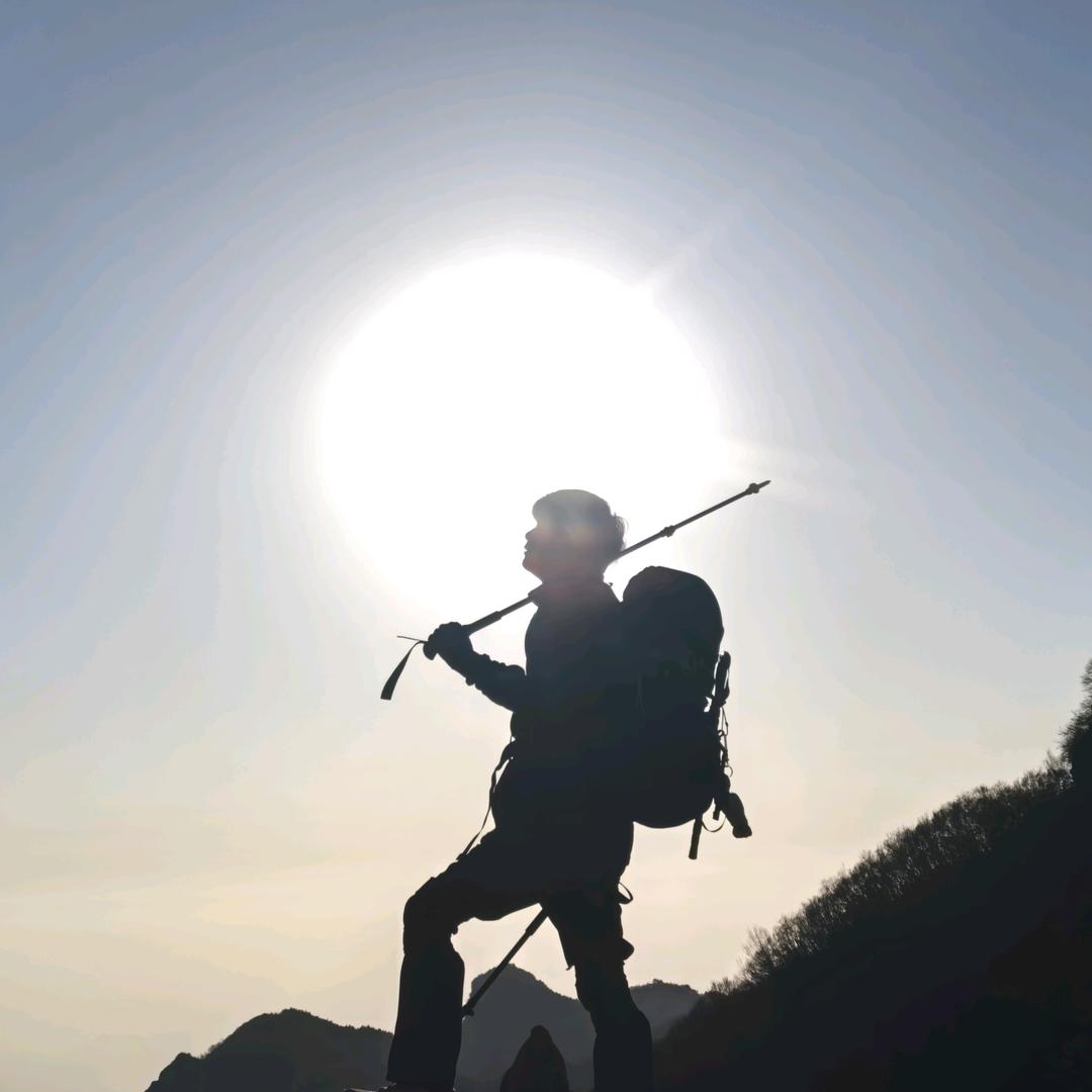 逢人不说人间事🌄📷