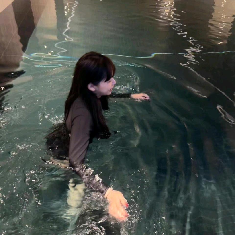 困但睡不着_