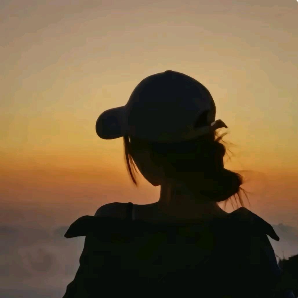 流光银子- ̗̀(๑ᵔ⌔ᵔ๑)