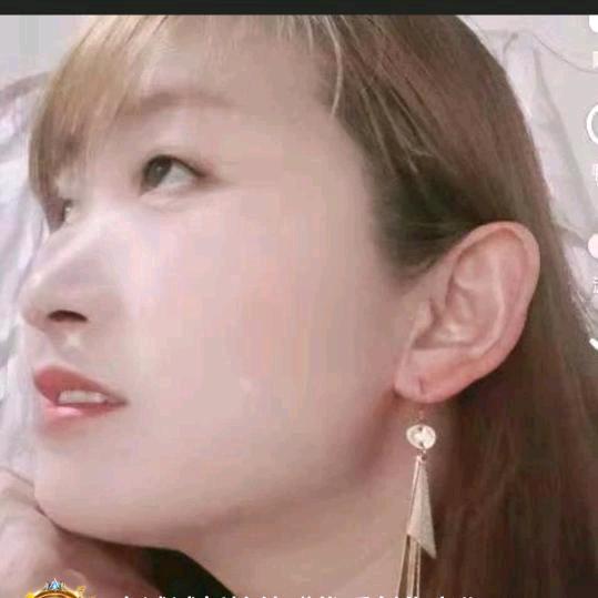 🌴单身妈妈女孩子坐别