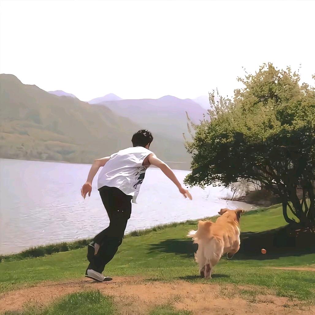 小梁@