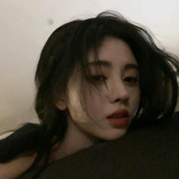小宸不emo