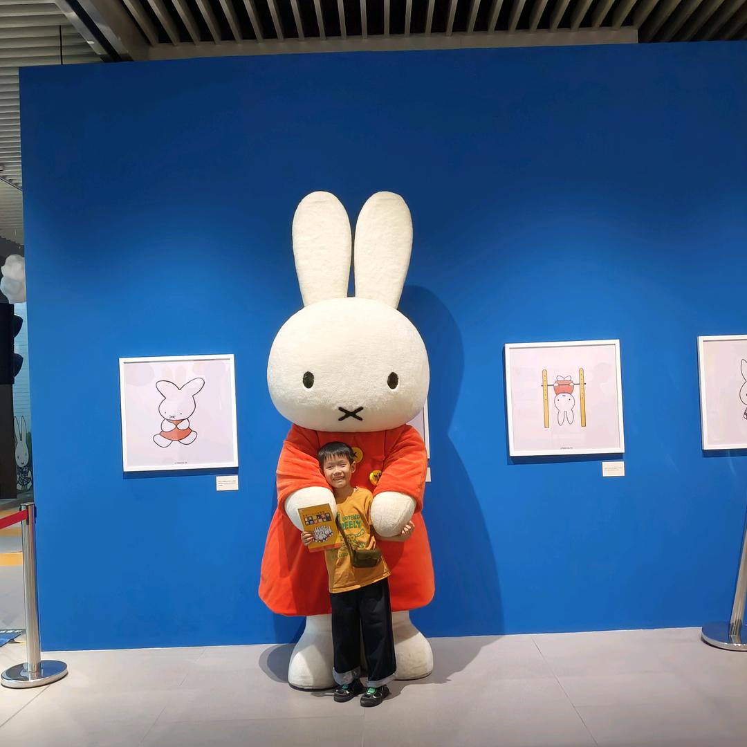 llllllll李克台球