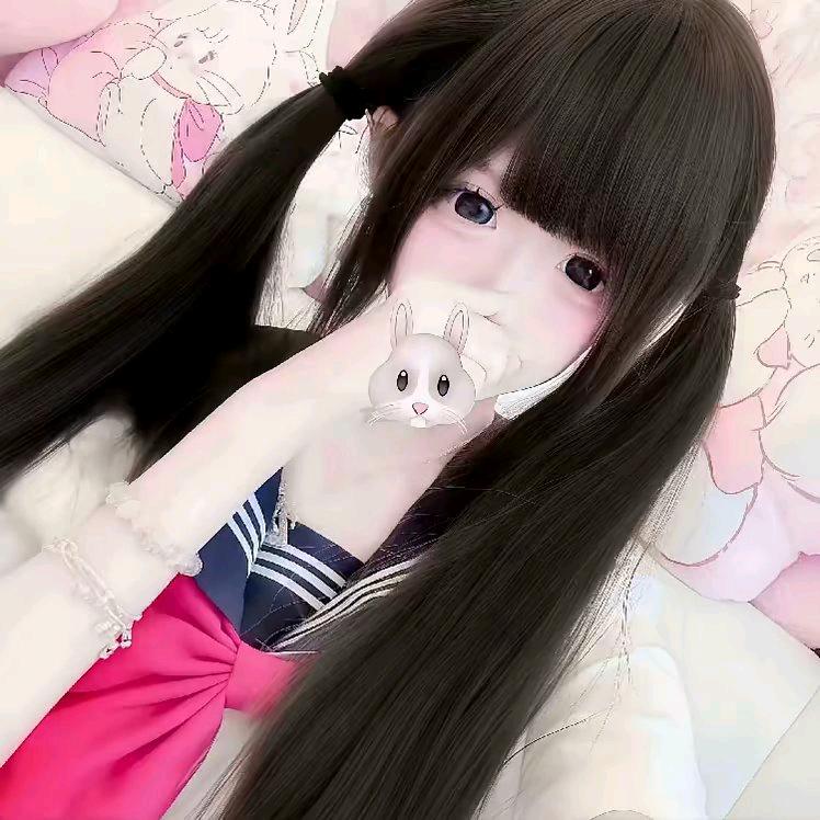 姜芷眠.