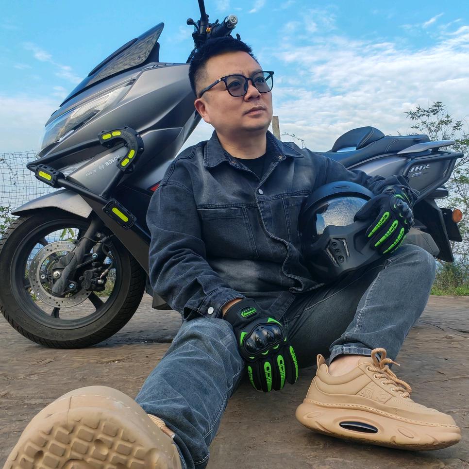 彪彪很忙
