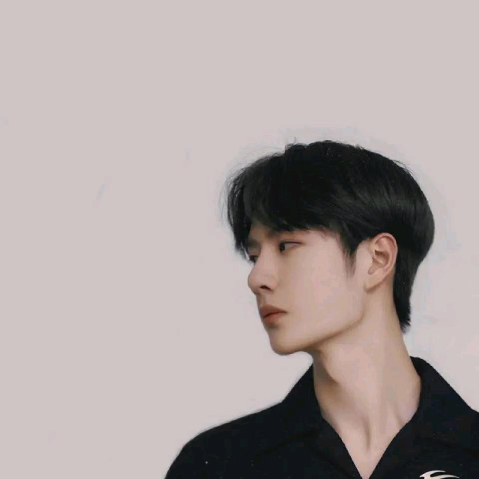 强巴次人☘️🌿