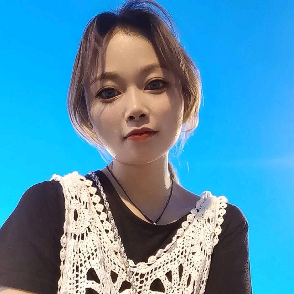邹邹同学