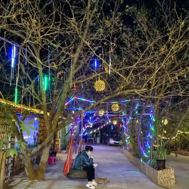 ຮ່າງຟູກວາງ