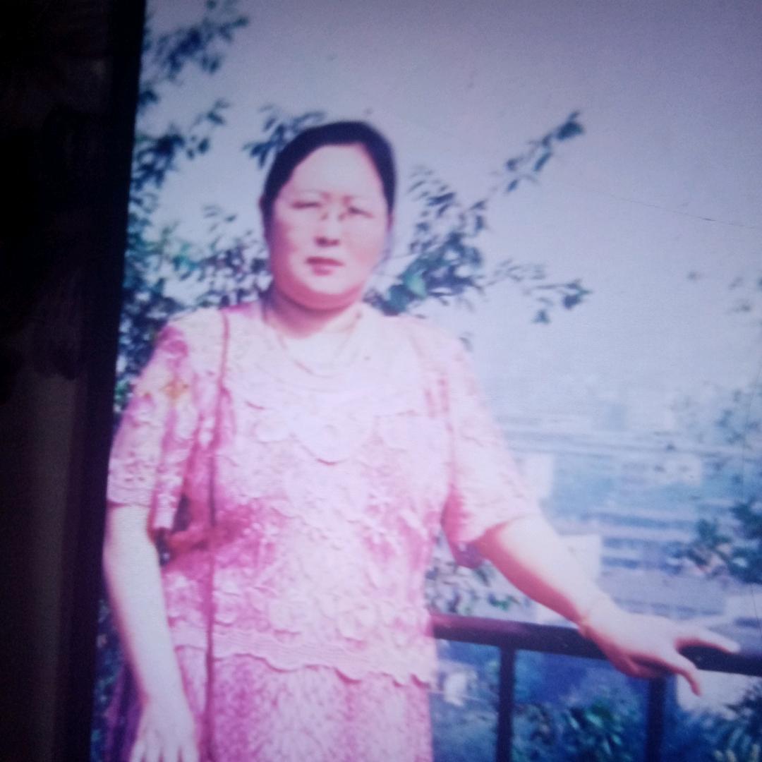 周宝香