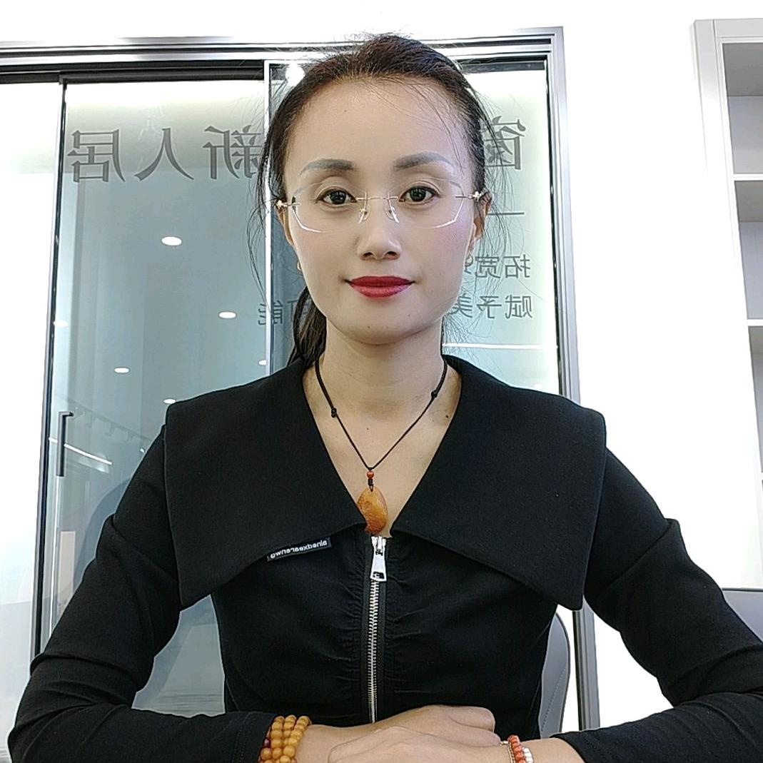 楷模阳光门窗潇琳