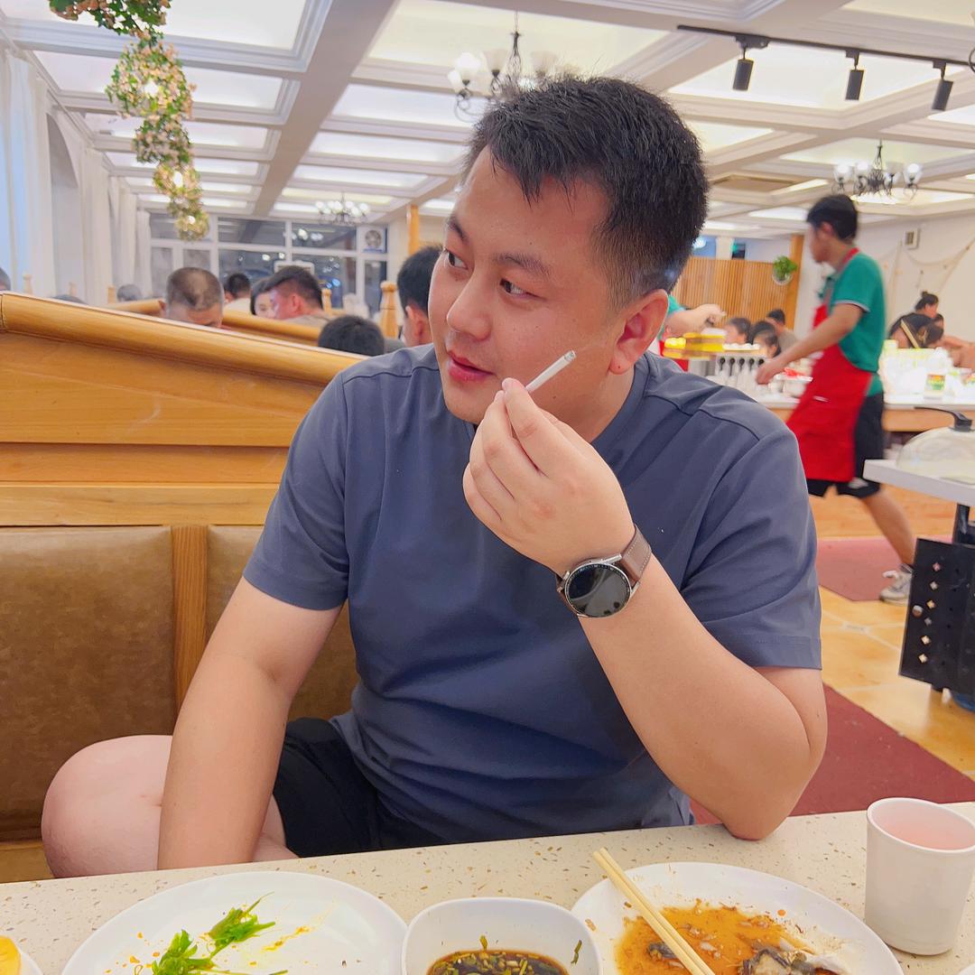 强子的生活