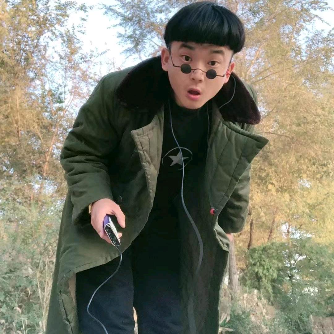 二白鲜肉熟食店官方号