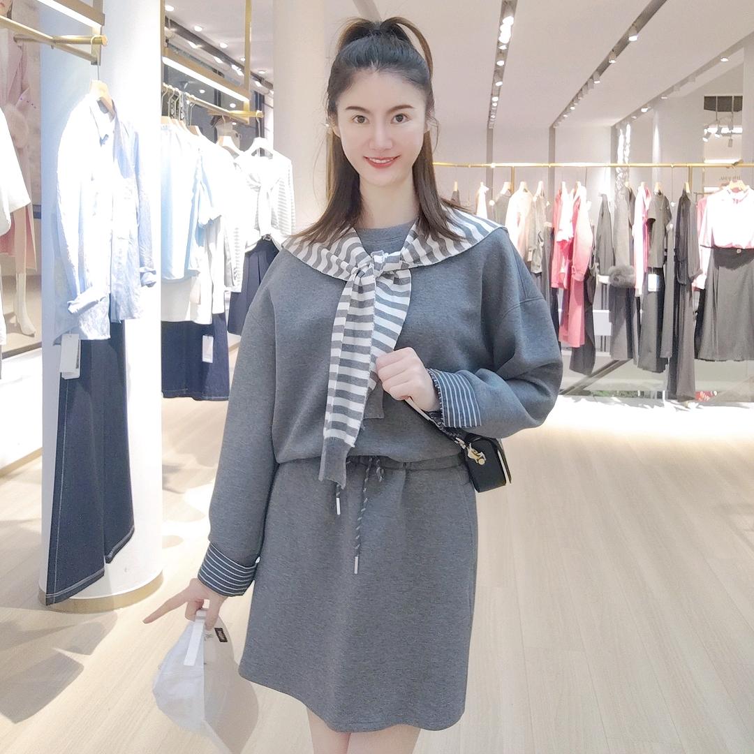 大通奥特莱斯黄妹妹