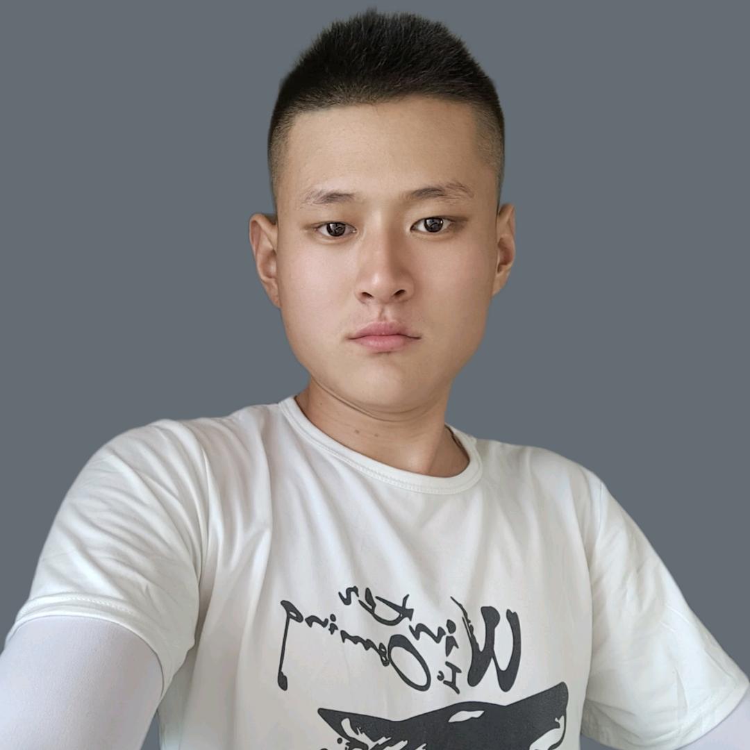 樊佳辉 信远三轮车