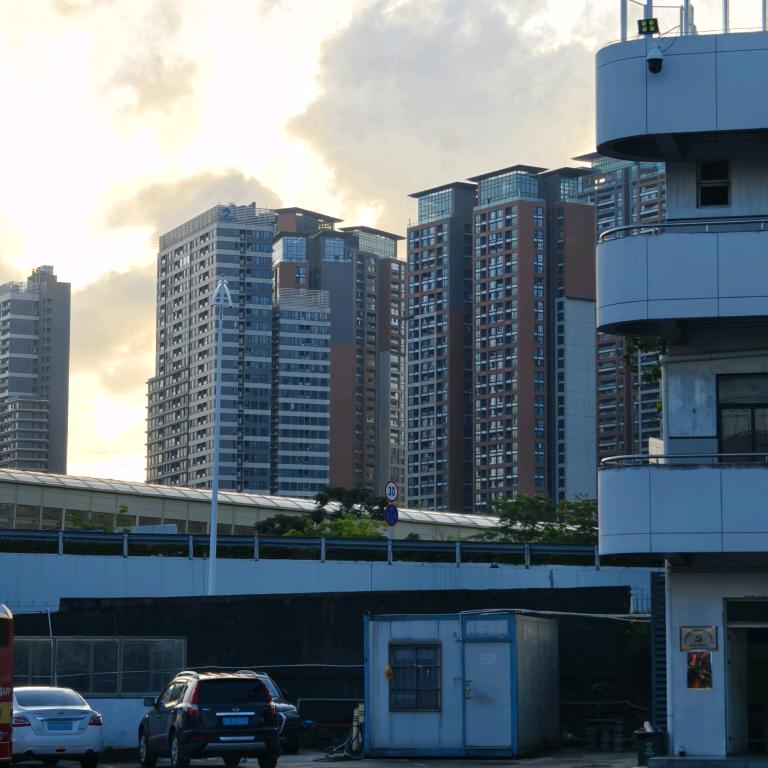 一岁一年春秋鸣