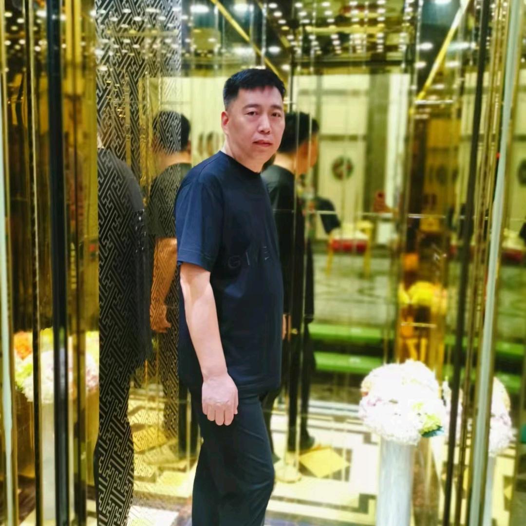 明星小队