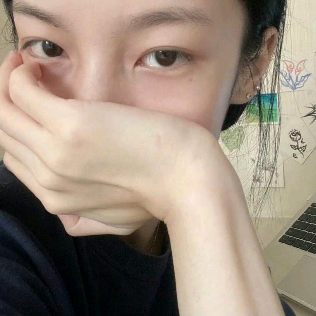 三三