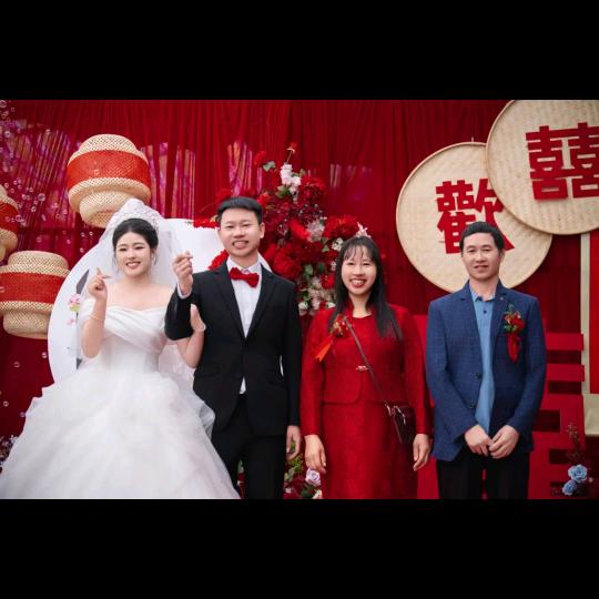 小陈陈，游家媳妇儿，久字辈。