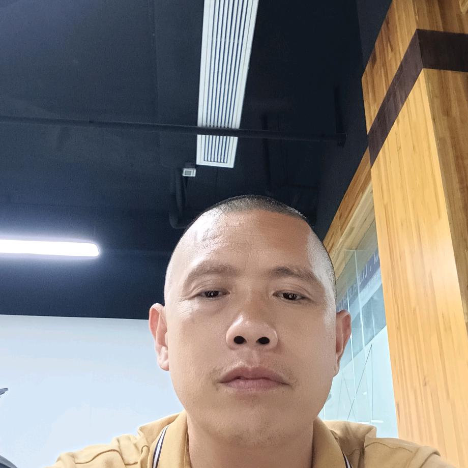 大足肖万