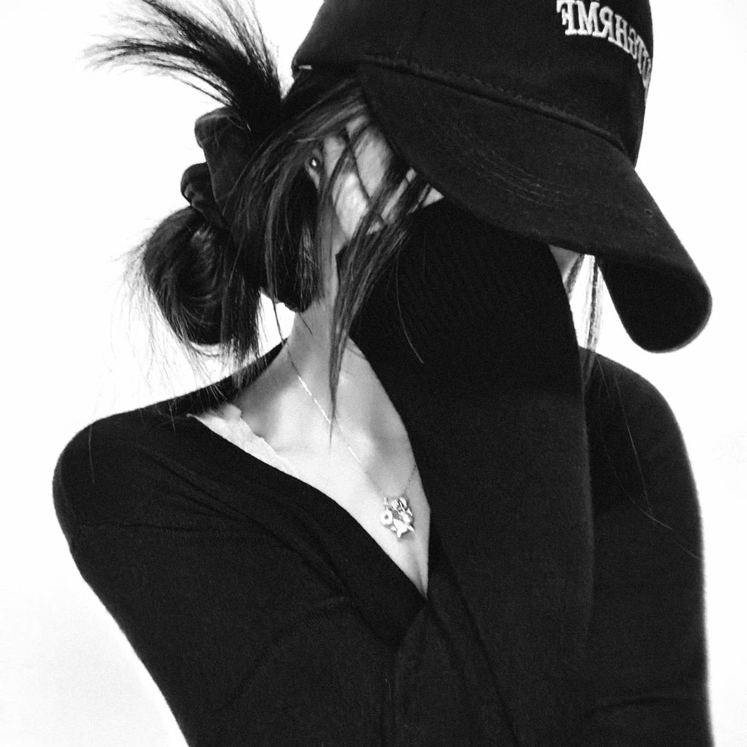 @爱穿裙子的花花