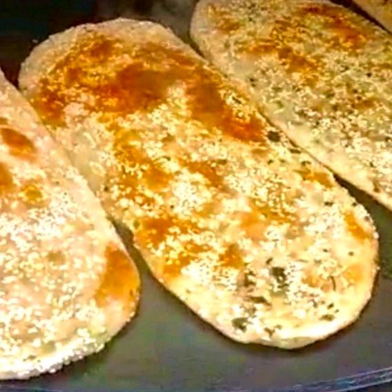 梅干菜扣肉烧饼