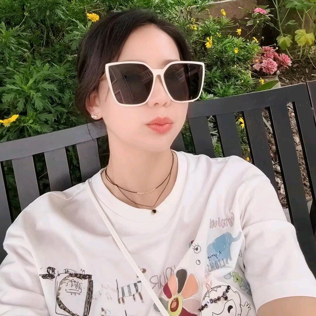 咸丰佧茜文 K∀XIWEN 王多多
