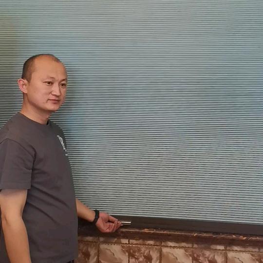 曲老板的防寒帘