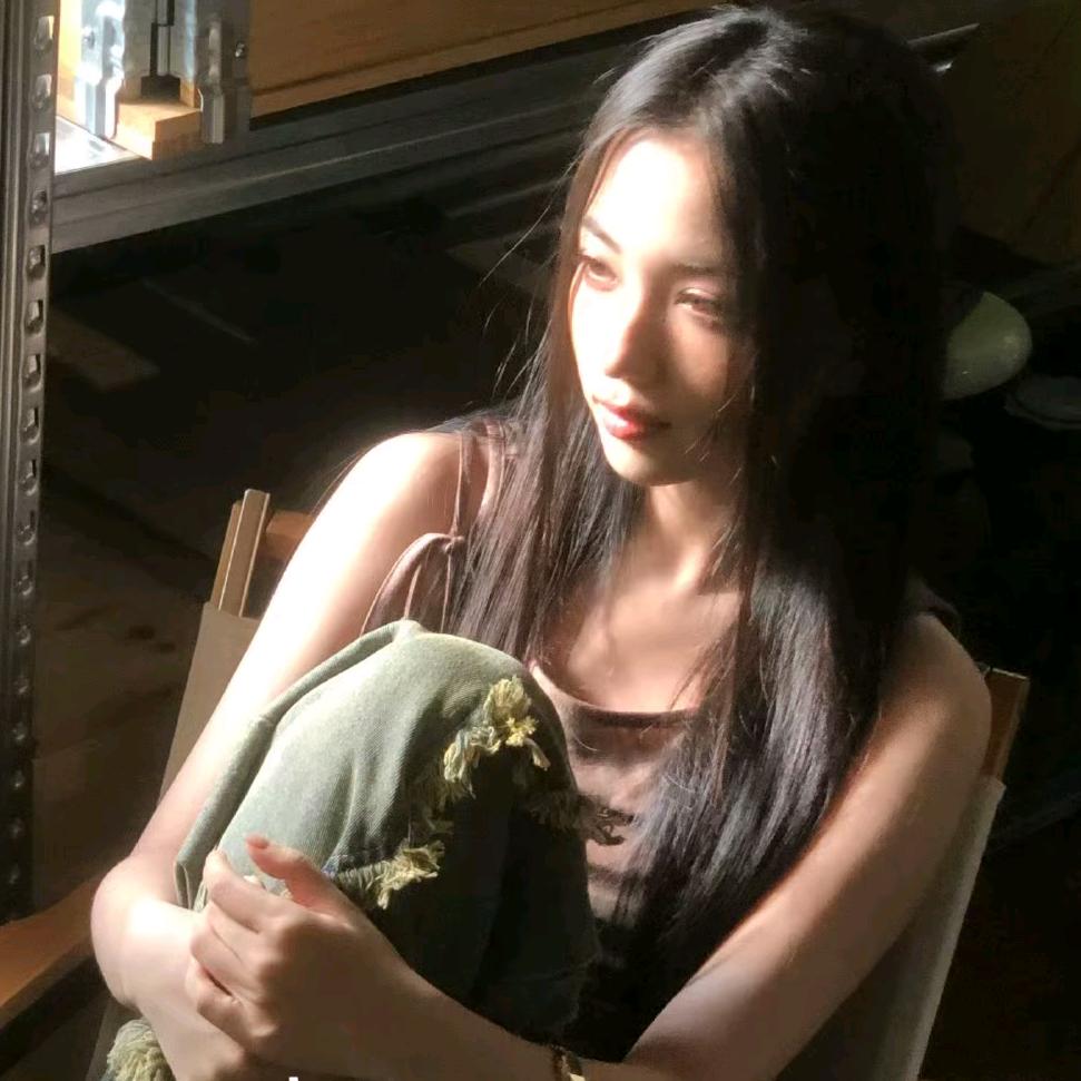 晚睡小🐟