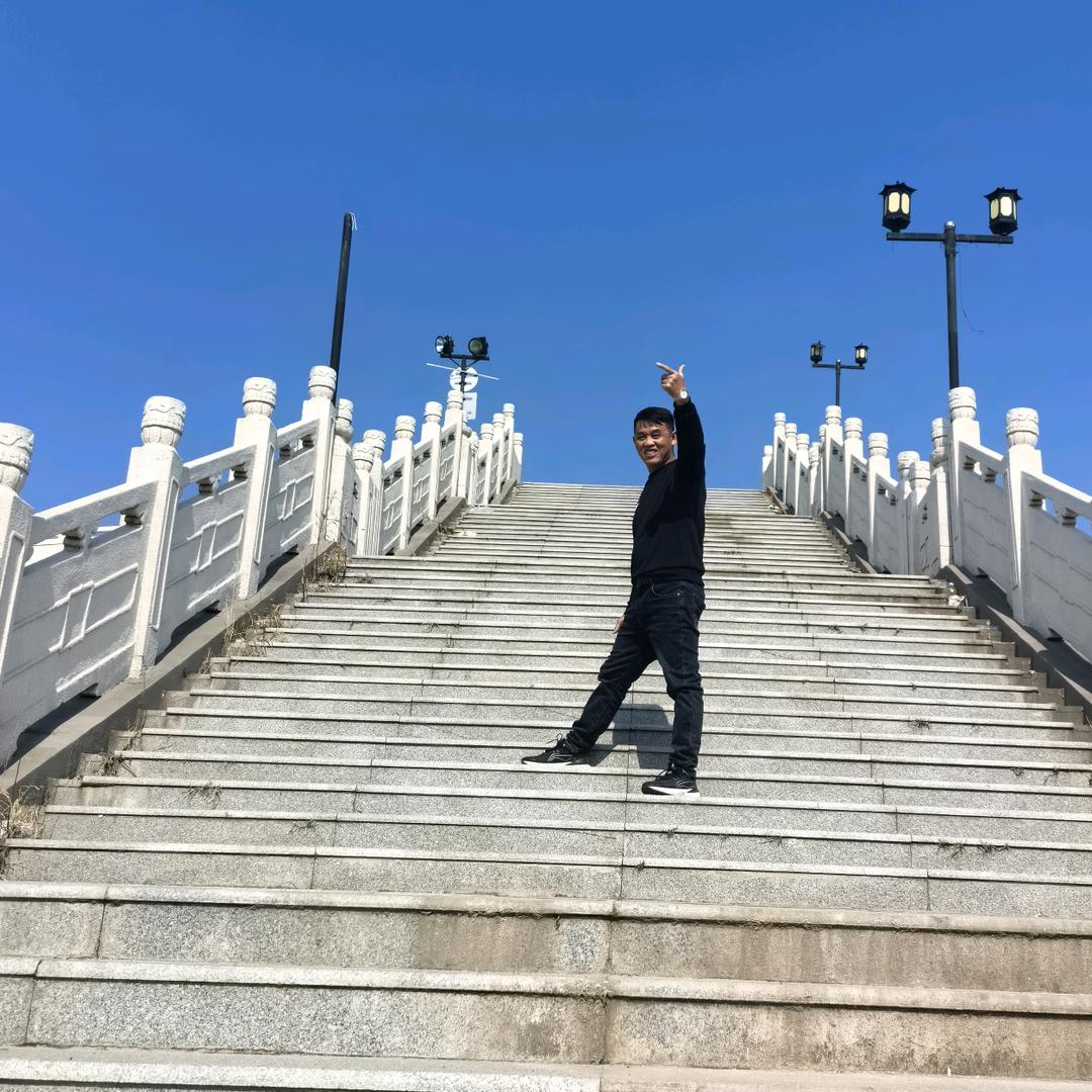 舒城陶哥，🤝🤝🤝🤝