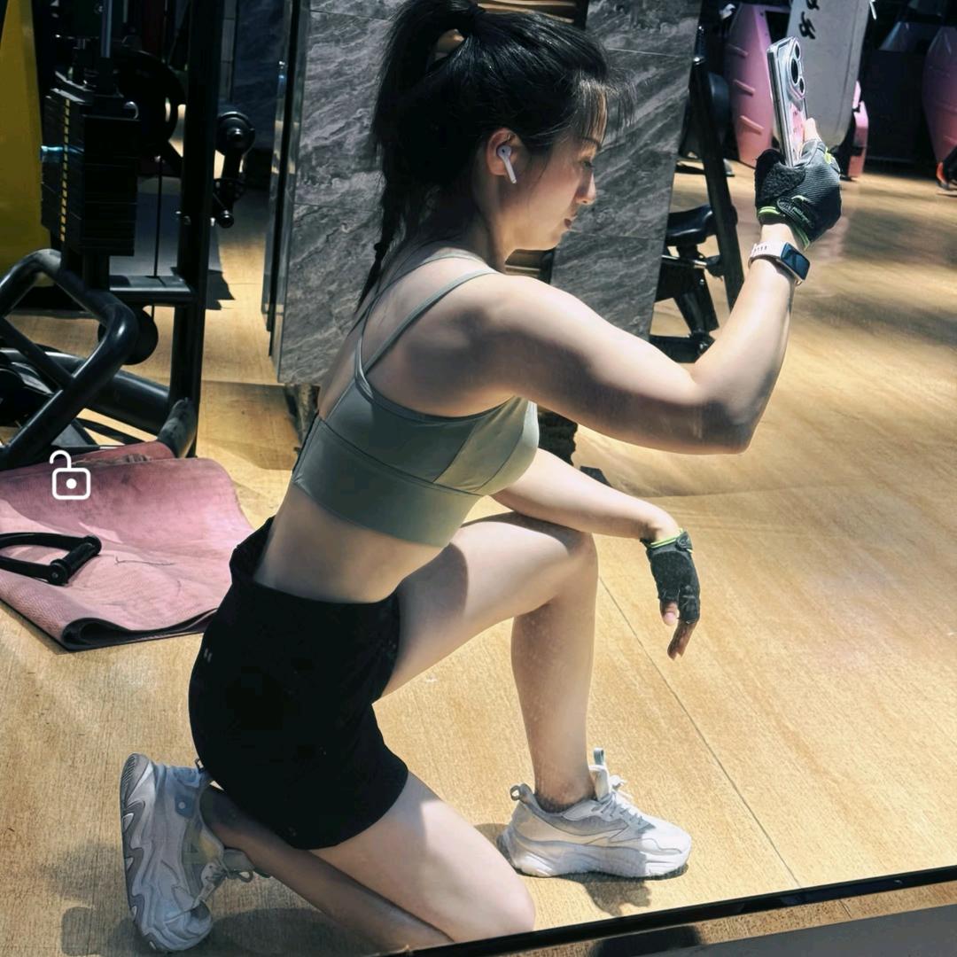 @小小梦