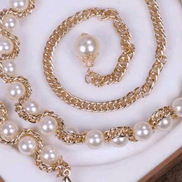 白富美（一起过女神节）