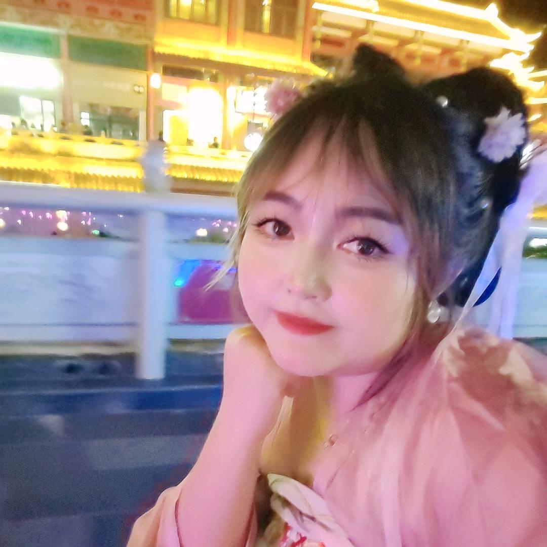 小可爱的欢欢