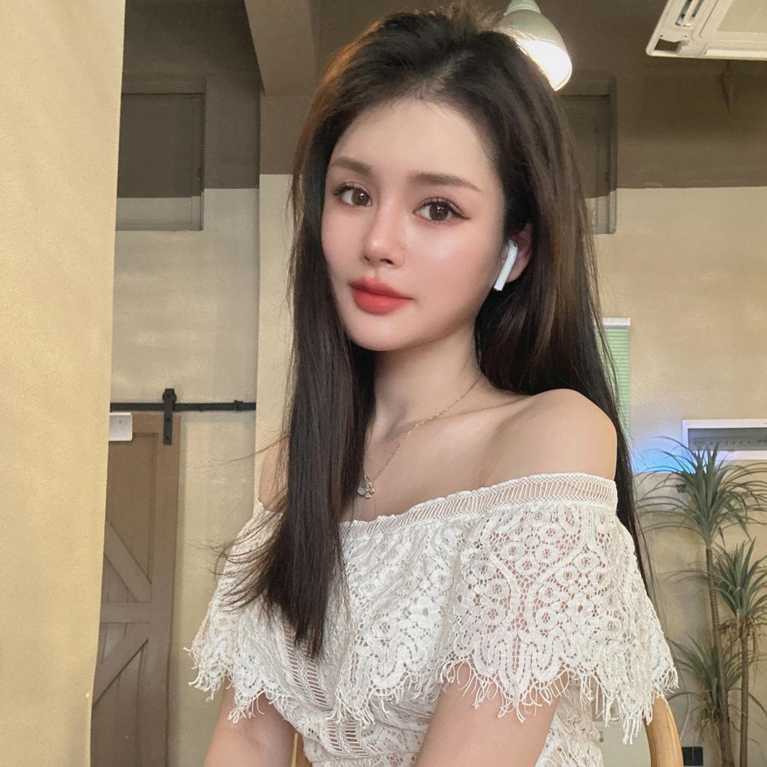 安吉娜莎莎