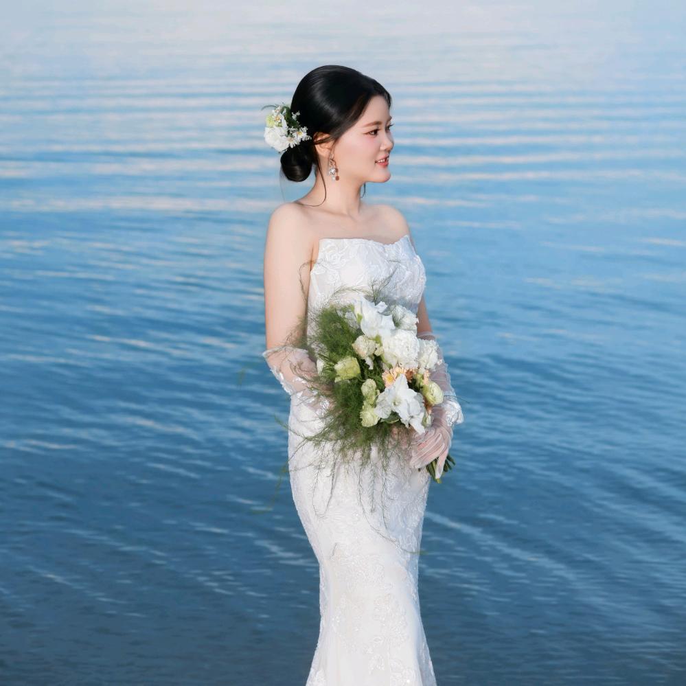 @小陈明天不上班